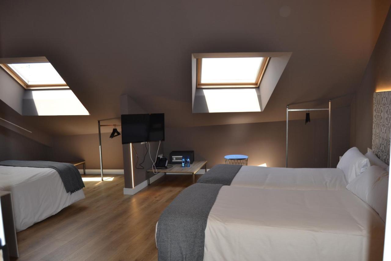 Rener Hotel Los Campones กิฮอน ภายนอก รูปภาพ